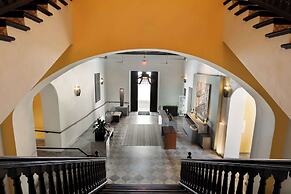 Palacio Provincial San Juan, Curio Collection by Hilton