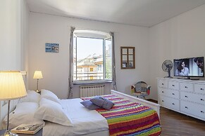 Colore e Stile nel centro di Genova