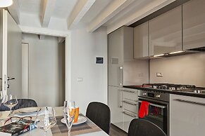 Boutique Apartment in Via Roma