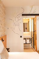 Tinah - Champs Elysées