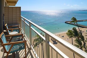 Kaimana Beach Hotel