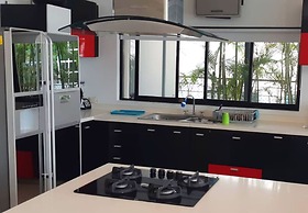 Casa Quinta en condominio Campestre el Peñon Girardot