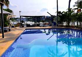 Casa Quinta en condominio Campestre el Peñon Girardot