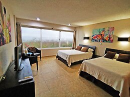 Cozy Studio In Beachfront Condominium