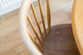 Hausd - Floral Street