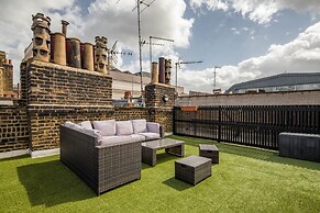 Hausd - Floral Street