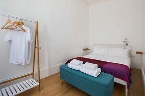 Hausd - Floral Street