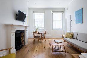 Hausd - Floral Street