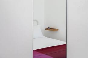 Hausd - Floral Street