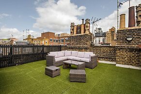 Hausd - Floral Street