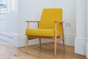 Hausd - Floral Street