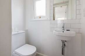 Hausd - Floral Street