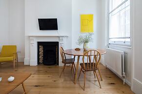 Hausd - Floral Street