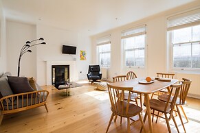 Hausd - Floral Street