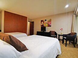 Brisas Beachfront Studios In Hotel Zone