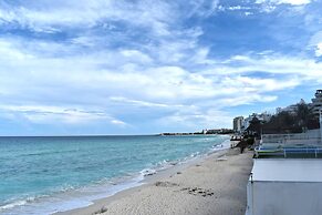 Brisas Beachfront Studios In Hotel Zone