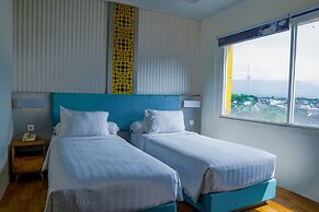 Front One Budget Malang