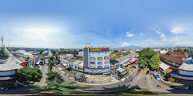 Front One Budget Malang