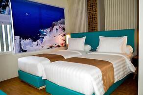 Front One Budget Malang