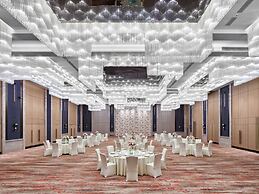 Vignette Collection Hangzhou Huaxia Center Hotel by IHG