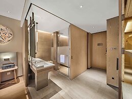 Vignette Collection Hangzhou Huaxia Center Hotel by IHG