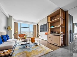 Vignette Collection Hangzhou Huaxia Center Hotel by IHG