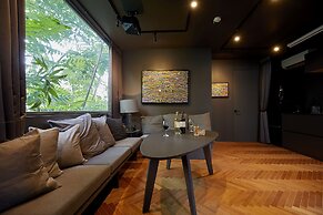 Gallery Hotel DISTORTION 9