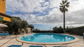 Italianway - Il Borgo apartments