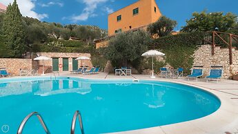 Italianway - Il Borgo apartments