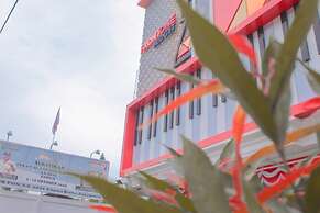 Front One Budget Abepura