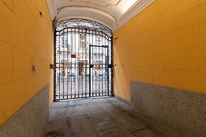 Charming Studio near Piazza Castello