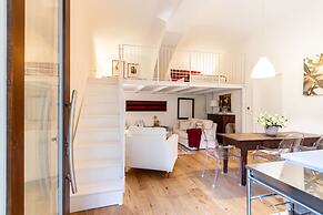 Charming Studio near Piazza Castello