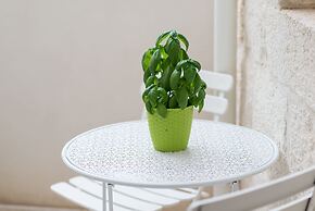 Casetta Biancapietra by Wonderful Italy