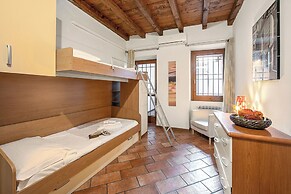 Laura - Salo - Near Lake & Beach