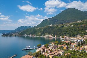 Laura - Salo - Near Lake & Beach