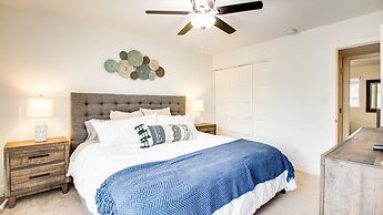 Modern Comforts Near Old Town Scottsdale and Asu!