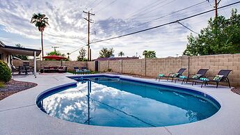 Modern Comforts Near Old Town Scottsdale and Asu!