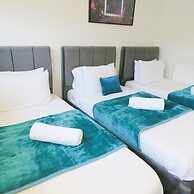 Tudors eSuites Five Ways Terrace Parking