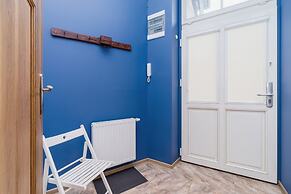 Apartment Brzozowa Krakow by Renters