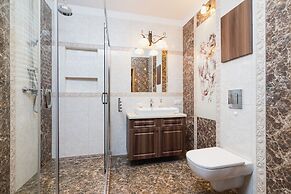 Apartment Brzozowa Krakow by Renters