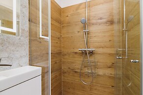 Apartment Daszynskiego Cracow by Renters