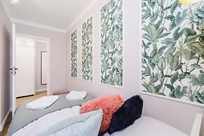 Apartment Kosciuszki Cracow by Renters