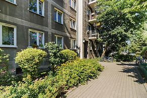 Apartment Kosciuszki Cracow by Renters