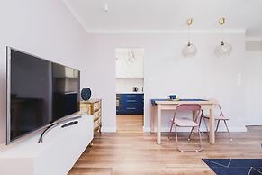 Apartment Kosciuszki Cracow by Renters