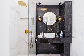 Apartment Kosciuszki Cracow by Renters