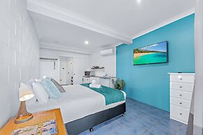 Airlie Sun & Sand Accommodation Studio 1
