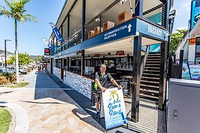 Airlie Sun & Sand Accommodation Studio 1