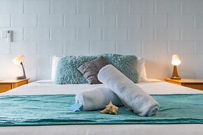 Airlie Sun & Sand Accommodation Studio 1