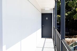 Airlie Sun & Sand Accommodation 6