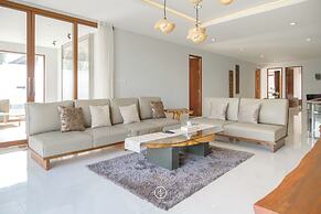 Asmaya Hill View 7BR Villa with a private pool